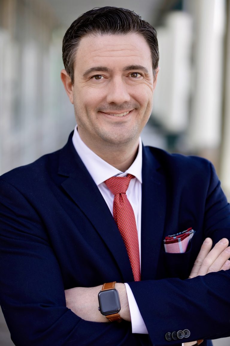 Photo of Steven R. Vanderlinden, Esq.